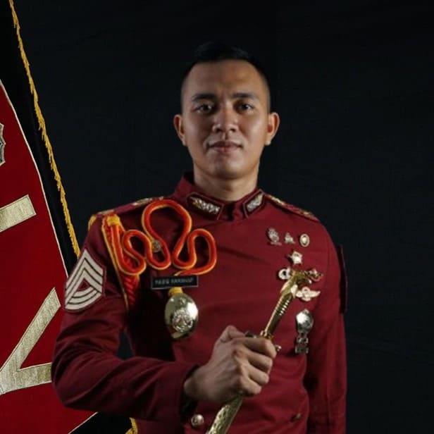Fadhlan Habib Harahap, S.Tr.K.,M.H.